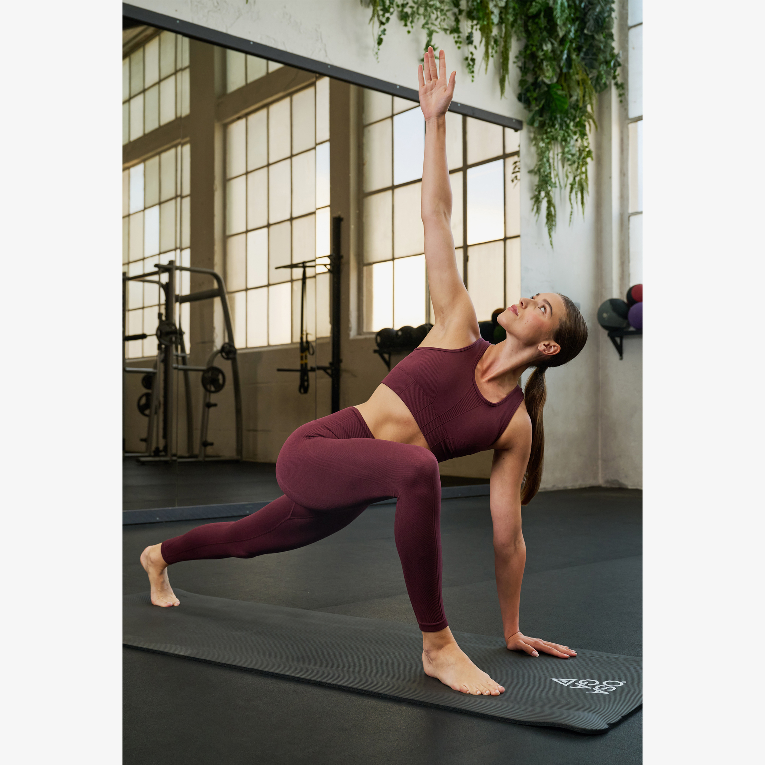 Osaga seamless dames yoga BH bordeauxrood, foto 3