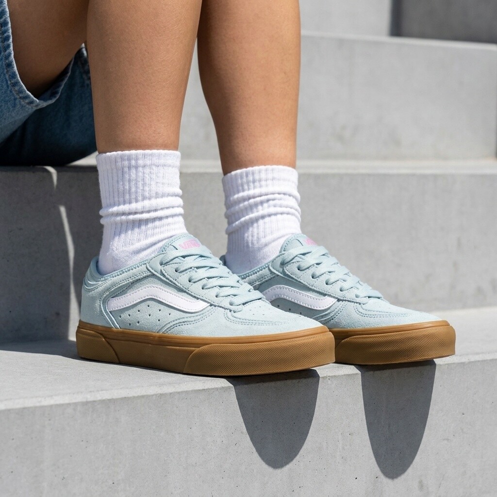 Vans Vans Rowley Classic Sneakers blauw Suède