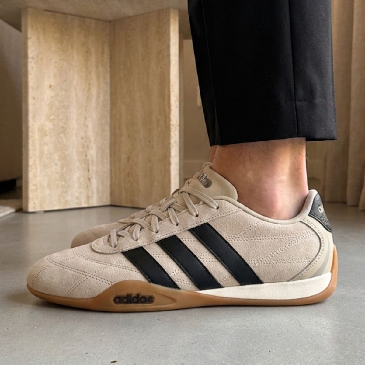 Adidas Adidas Adipista Sneakers taupe Leer