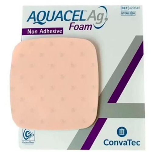 Opatrunek piankowy srebrny Aquacel Ag Foam - 20x20cm - 5 szt.