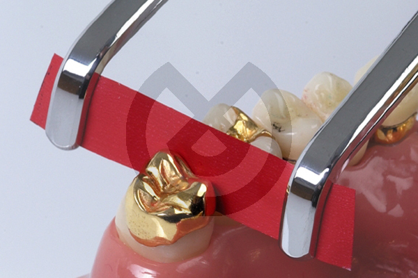 Arti-fol metallisk folie, 1-sidet, 8 mm, BK35 RØD - BAUSCH