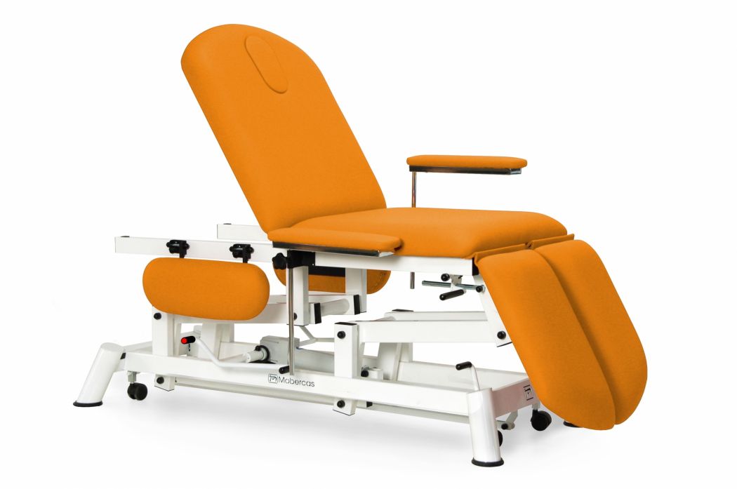 Hydrauliczny fotel zabiegowy 3-częściowy z regulowanymi podłokietnikami i podnóżkami - 184 x 62 cm