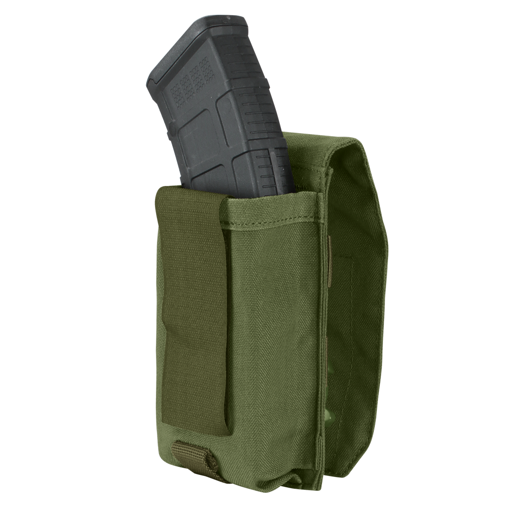 Image of what looks like an ak magazine in the universal mag pouch