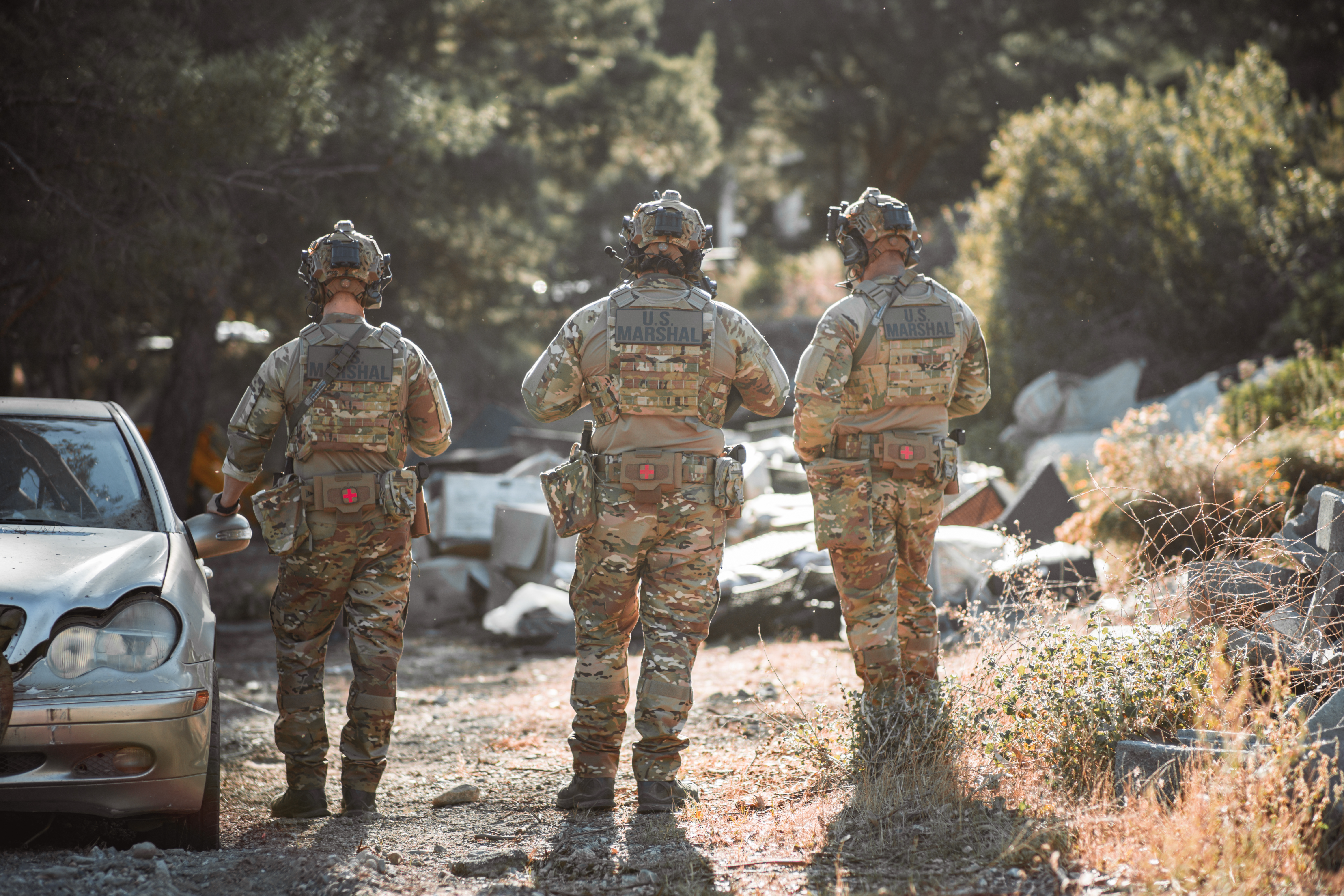 Image of the battle belt in use by law enforcement agent
