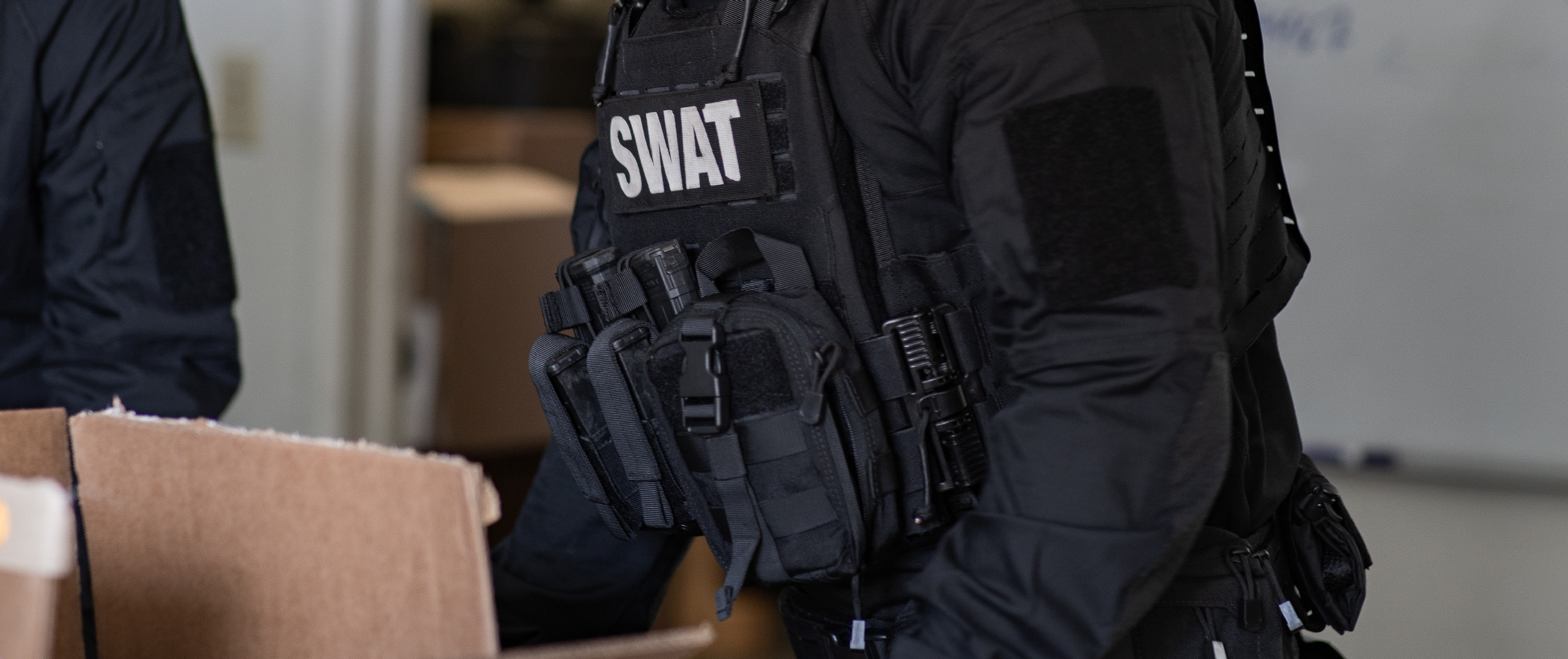 Image of the rip-away lite on a swat officers vest