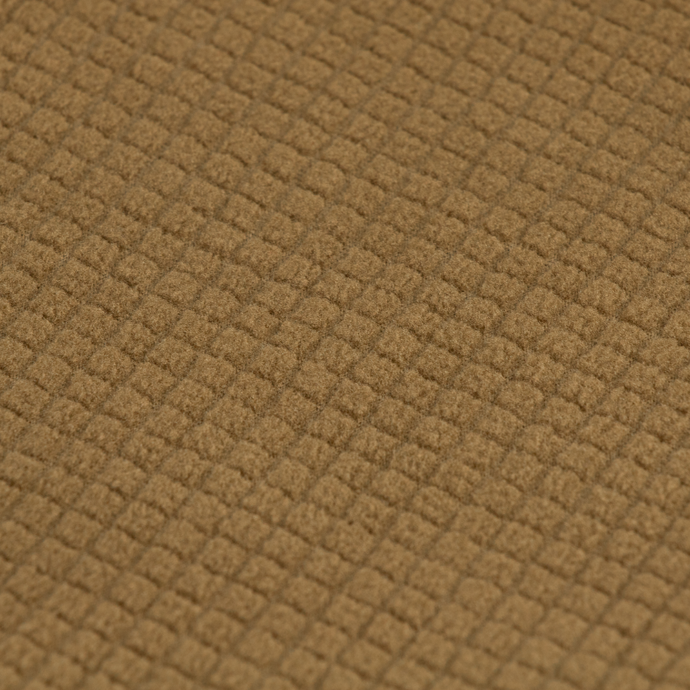 Image of the grid fleece texture on the military waffle top